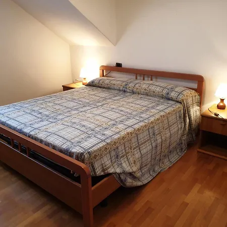 Casa Francesca 公寓 Stazzona